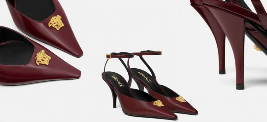 تشكيلة أحذية Versace لعام 2026… تصاميم عصرية تواكب كل أذواق النساء