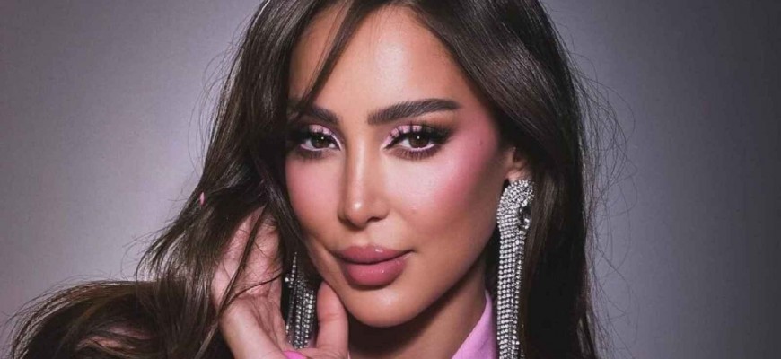 بسمة بوسيل تتألق بالقفز بالمظلات في دبي.. وتعلق: بعض الأدرينالين بسمة بوسيل تتألق بالقفز بالمظلات في دبي.. وتعلق: بعض الأدرينالين