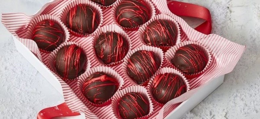 3 وصفات حلويات صحية ولذيذة للكريسماس 3 وصفات حلويات صحية ولذيذة للكريسماس