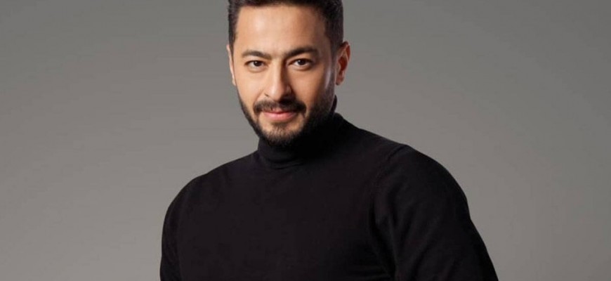 حمادة هلال أول المحتفلين بعيد الأم وهذه رسالته حمادة هلال أول المحتفلين بعيد الأم وهذه رسالته