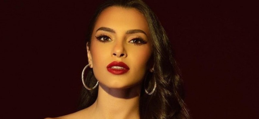 كارمن سليمان توثق مفاجأة لإحدى معجباتها في المغرب.. فماذا فعلت؟ كارمن سليمان توثق مفاجأة لإحدى معجباتها في المغرب.. فماذا فعلت؟
