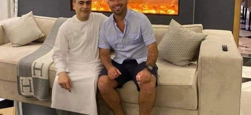 مطرب إسرائيلي يزور دبي بدعوة من أحد الأمراء مطرب إسرائيلي يزور دبي بدعوة من أحد الأمراء
