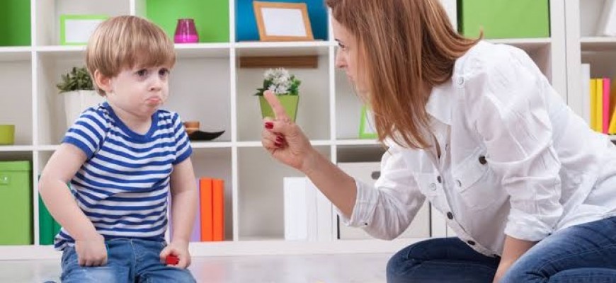 طفلك لا يخاف من العقاب.. ماذا يعني ذلك؟