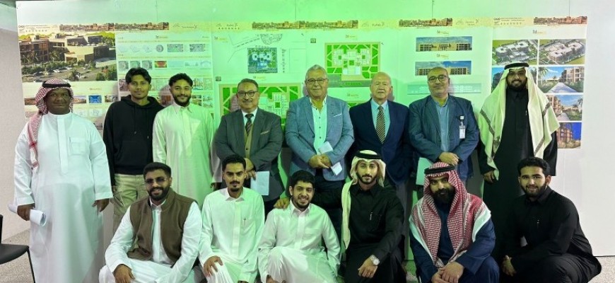 من الرياض… فهد ميره يثني على وعي طلاب العمارة ويؤكد أهمية دورهم في مستقبل المملكة