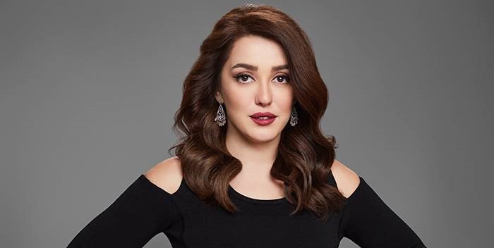 كندة علوش مديرة مدرسة في كندة علوش مديرة مدرسة في