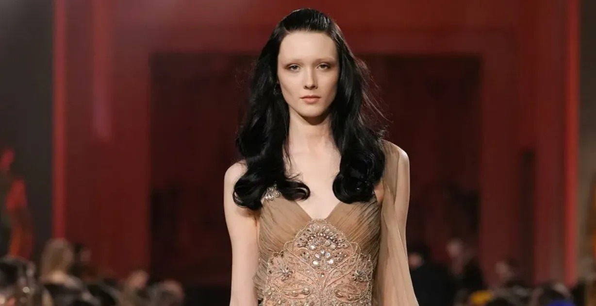 الإبداع اللبناني يسطع في أسبوع الموضة بباريس 2026...عروض آسرة لإيلي صعب وجورج شقرا وزهير مراد في اليوم الثالث