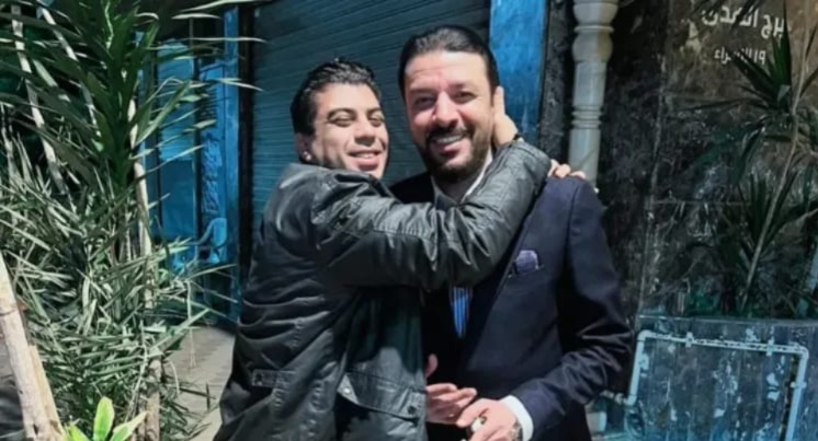 «فاكر تسلم الأيادي؟».. بلال صبري يوجّه رسالة دعم لمصطفى كامل بعد انتقادات صوته