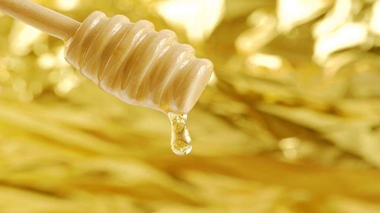 ماذا يحصل في الجسم عند تناول ملعقة عسل يوميًا؟