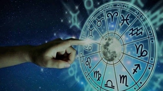توقعات الأبراج لشهر إبريل 2023