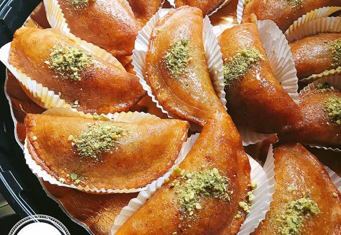 طريقة تحضير قطايف بالقشطة مع القطر